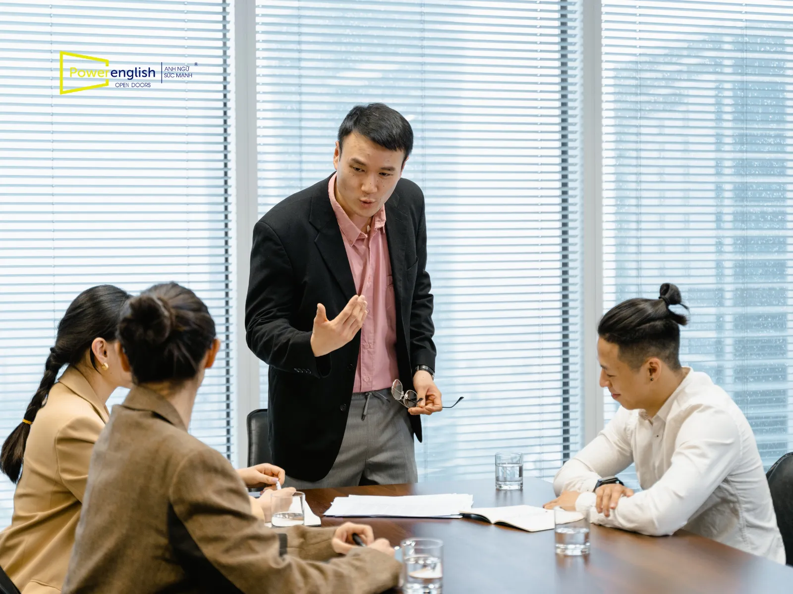 tieng-anh-doanh-nhan-1-kem-1 (2)